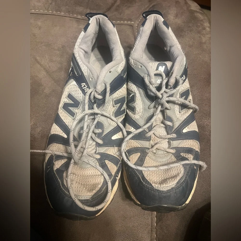 New Balance Navy and Light Gray Athletic Shoes